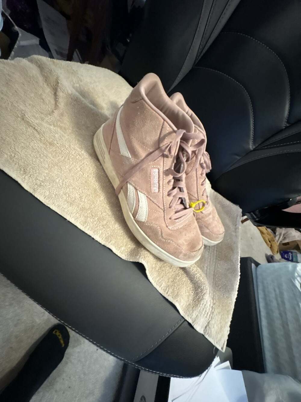 Reebok High Top Sneakers Size 8.5 Pink Suede